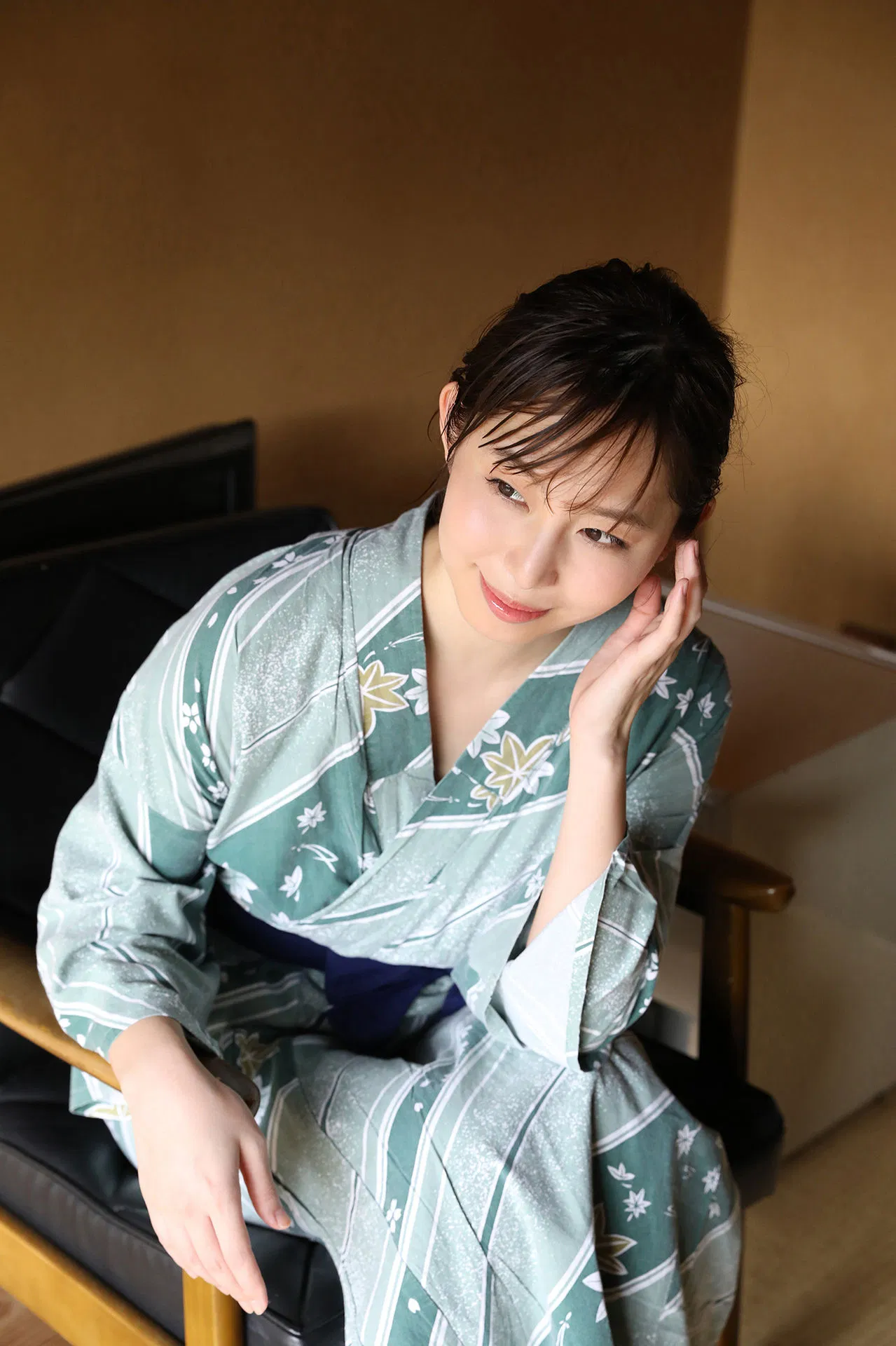 FRIDAYデジタル写真集 塩地美澄 「一泊二日、わけありな旅　ｖｏｌ．３　１３０ページの超完全版！」